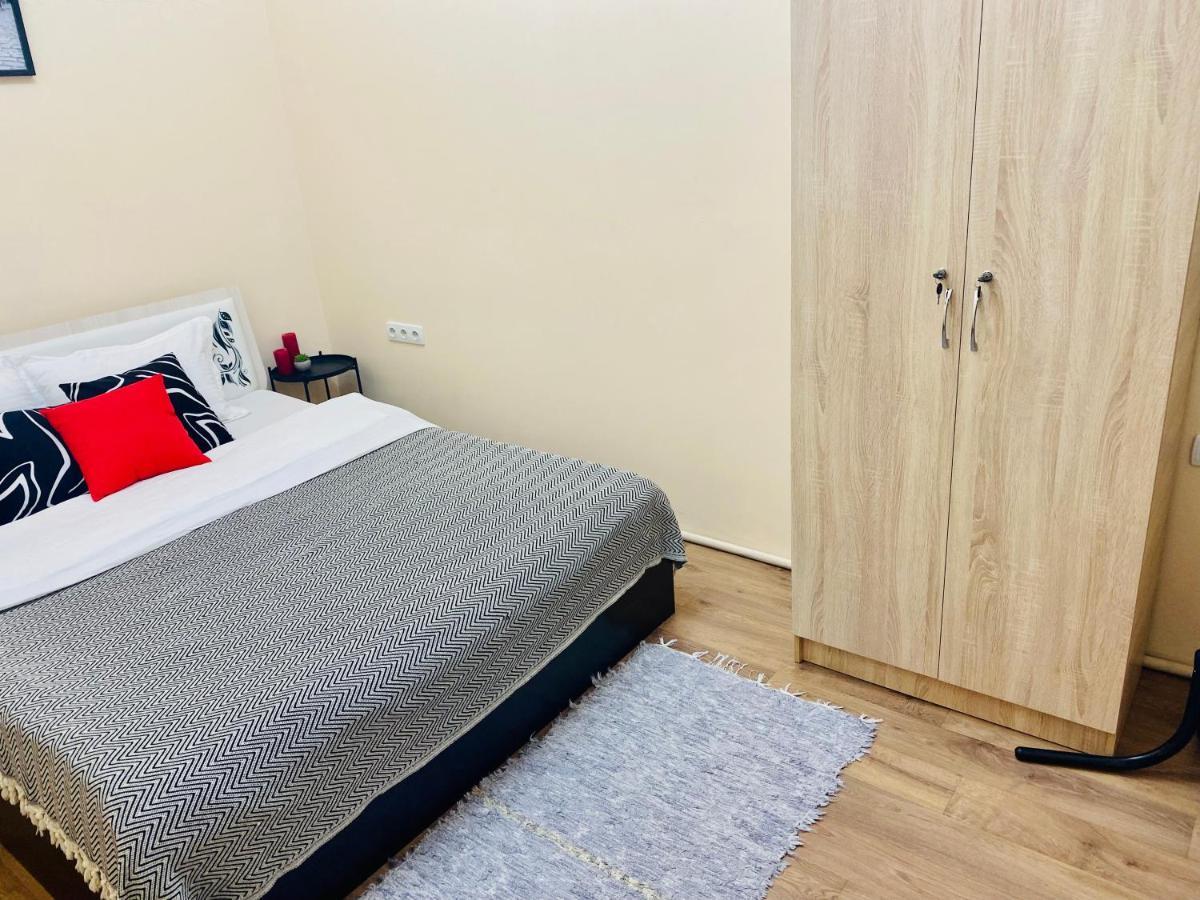 Like Home Rooms Алматы Экстерьер фото
