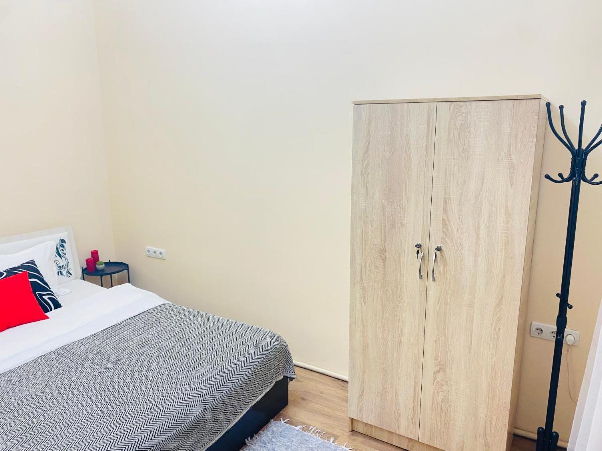 Like Home Rooms Алматы Экстерьер фото